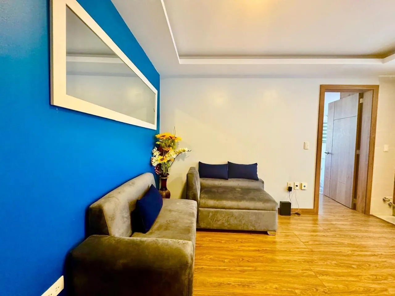 דירות קיטו Departamento Con Parqueadero En La Carolina